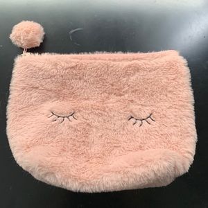 Fuzzy Eyelash Makeup Bag
